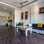 Aleesha Villas And Suites