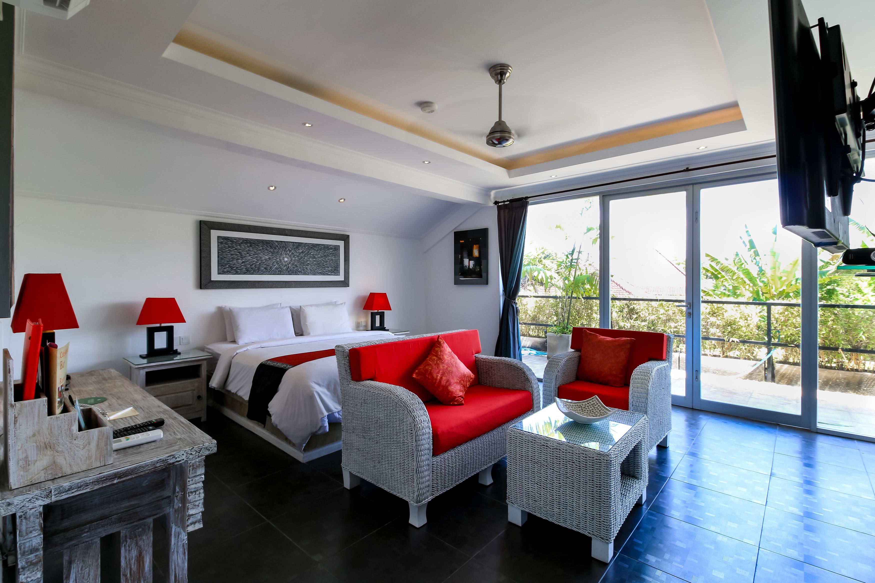 Aleesha And Resor Sanur (Bali)